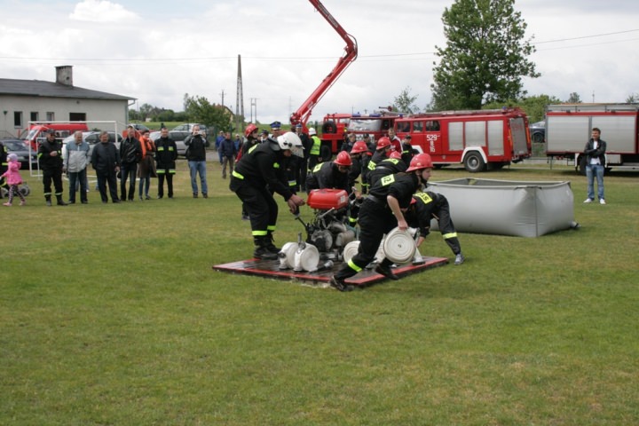 Powiatowe zawody MDP i rat.med. 2012